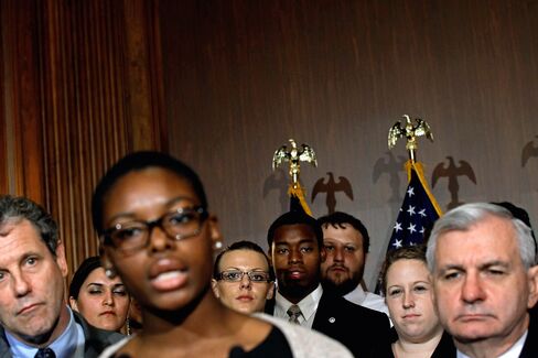 Senate Student-Loan Deal Delayed to Mollify Unhappy Democrats