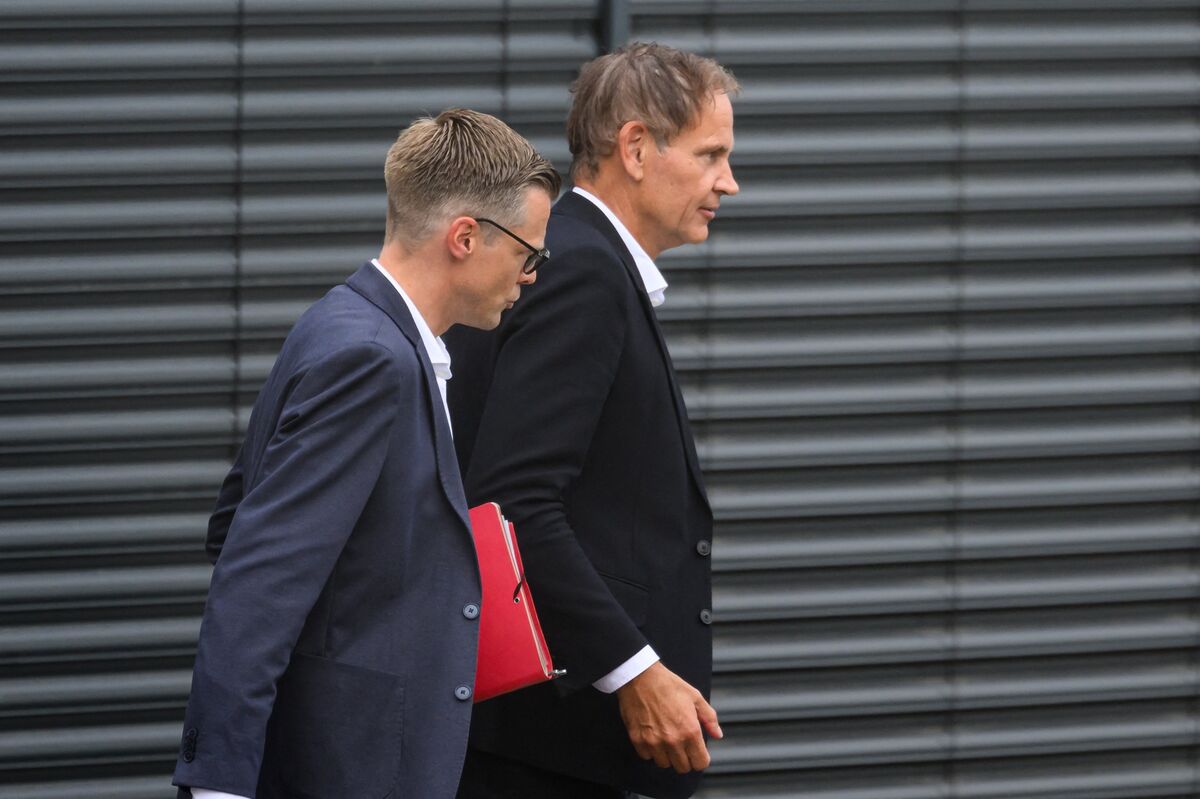 VW Boss Heads for Labor Showdown With Chances of Accord Receding