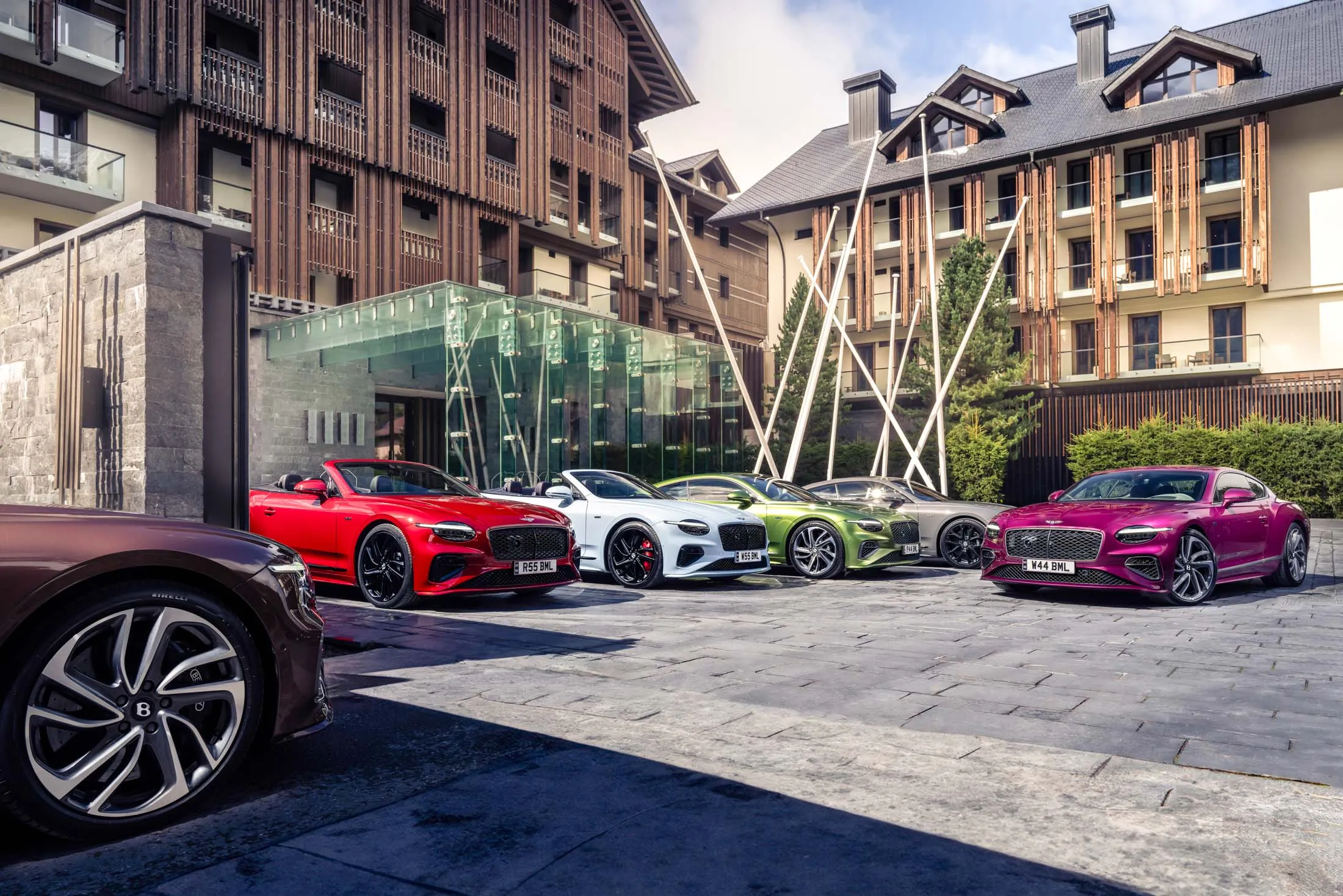 Bentley Beyond100: Electric Vehicle Master Plan Delayed to 2035 - Bloomberg