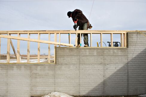 Sales of New U.S. Homes Dropped More Than Forecast