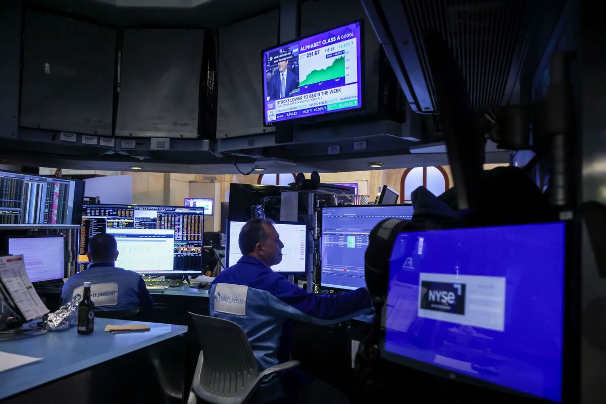 ⚫️ BLOOMBERG: Le azioni statunitensi segnano un lieve aumento, Nvidia in attesa del rapporto sugli utili