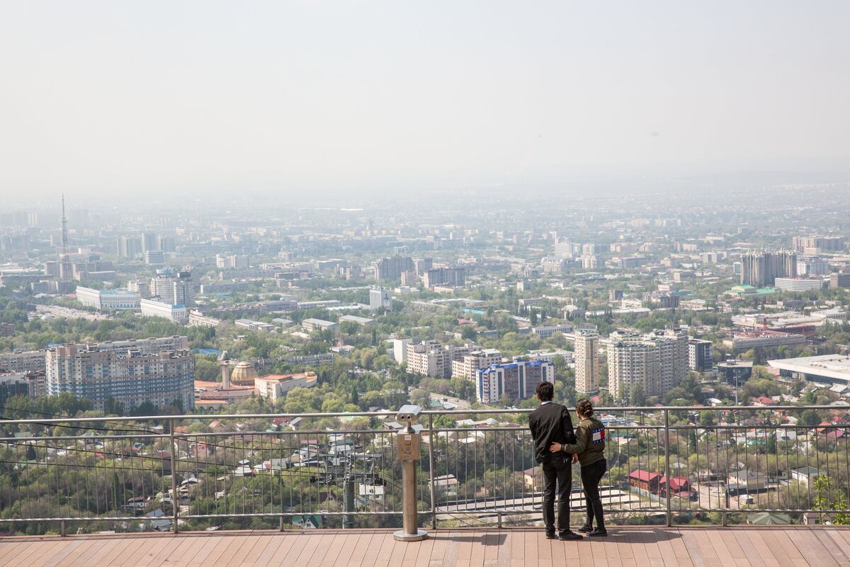 ⚫️ BLOOMBERG: "Kazakistan: Investimenti miliardari per ridurre la dipendenza dal petrolio e rafforzare i legami con la Cina"