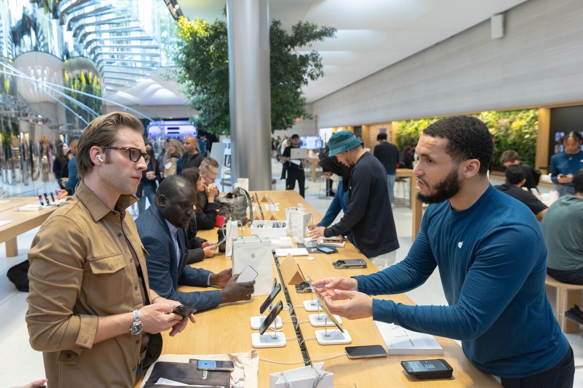 Staff at the Apple Store in downtown Summerlin alert customers