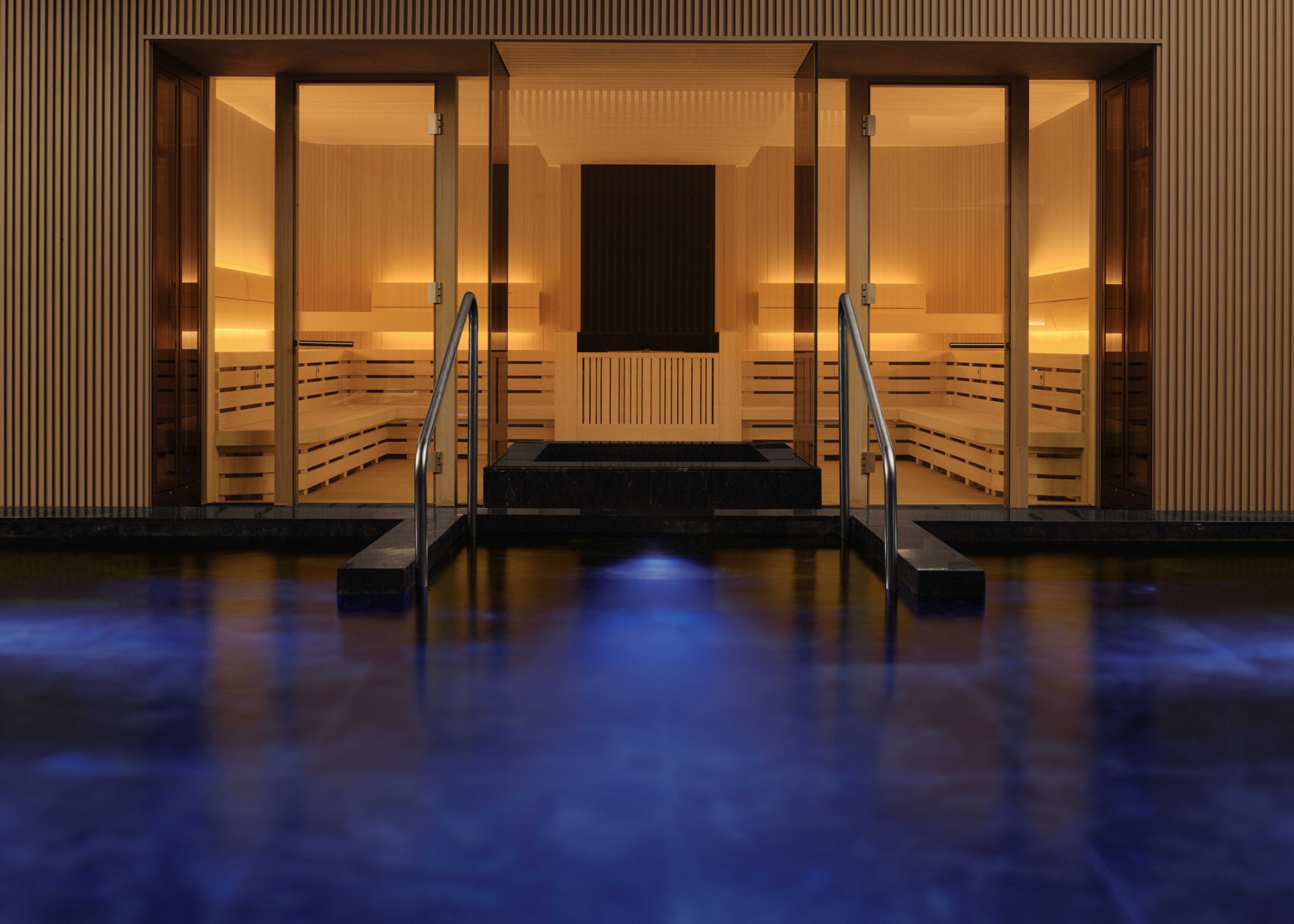 Image associated with story "China’s New Tourist Obsession Is a 24-Hour Spa"