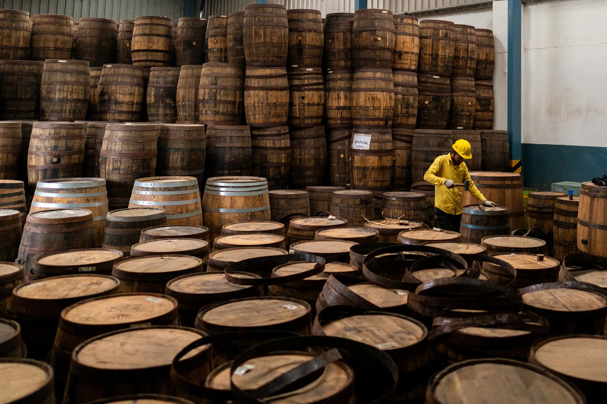 Diageo’s production unit in Alwar, Rajasthan, can store around 9,000 bourbon casks, each of which holds 200 liters. 