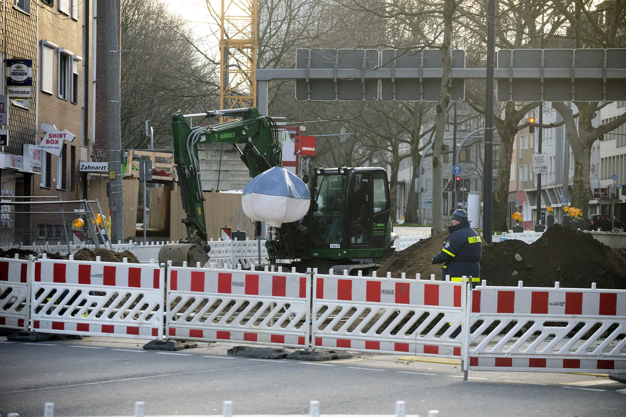 An excavator works at one of the suspected bomb&nbsp;sites in Dortmund on Jan 12.