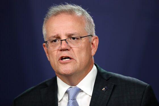 Morrison Checks for Symptoms as Covid Clouds Australia’s Summer
