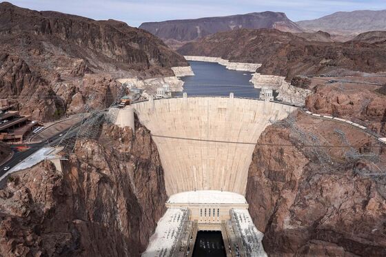 Hoover Dam Reservoir at Lowest Since 1937 as Drought Worsens