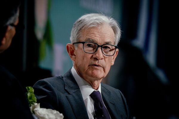 Fed Chair Powell Speaks At Chicago Economic Club Event