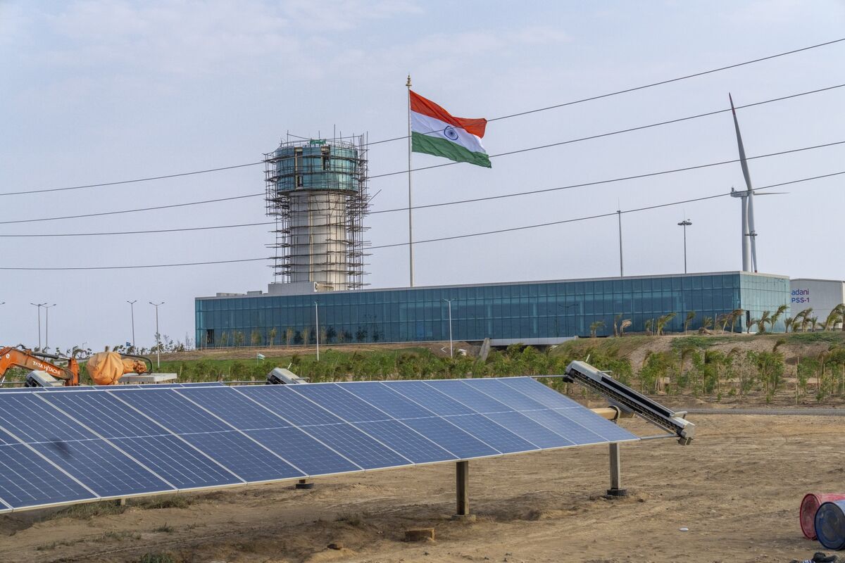 Indian Grid Delays Threatens $7 Billion of Solar Projects