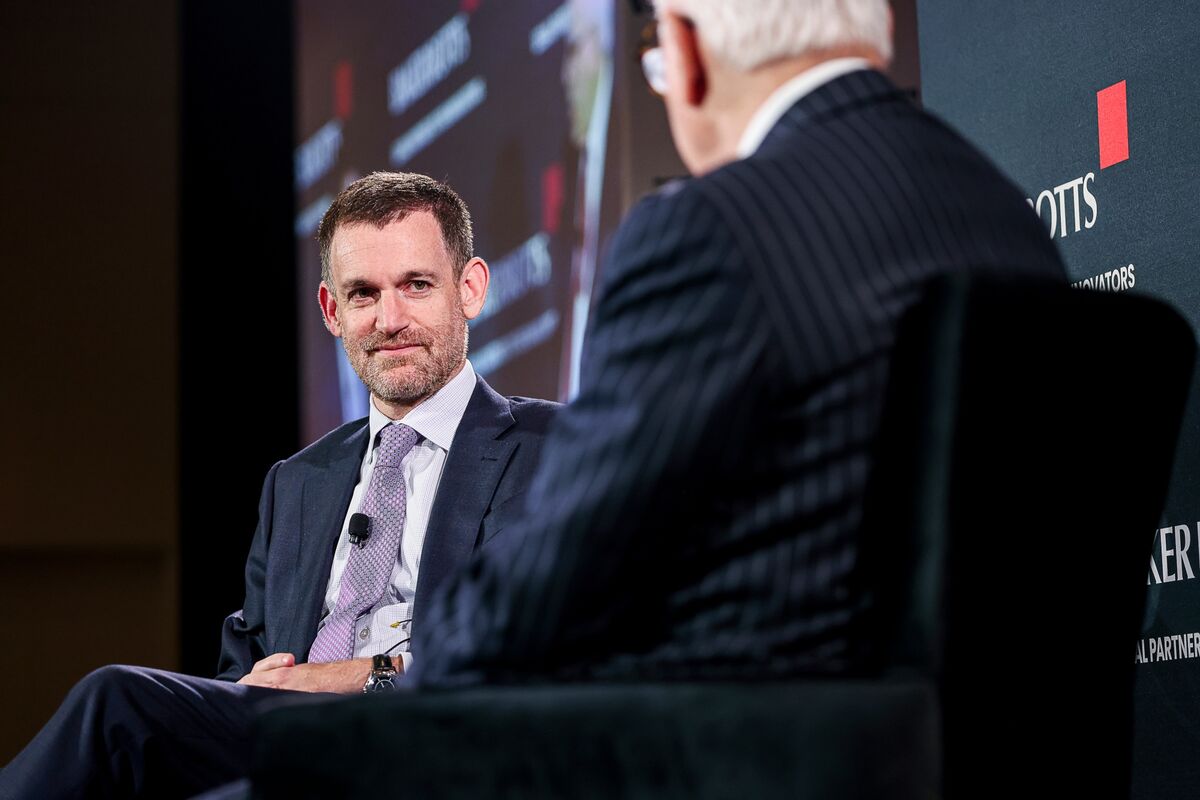 bloomberg.com - Saijel Kishan - Billionaire Investor Warns Sports Prediction Markets Harm Men