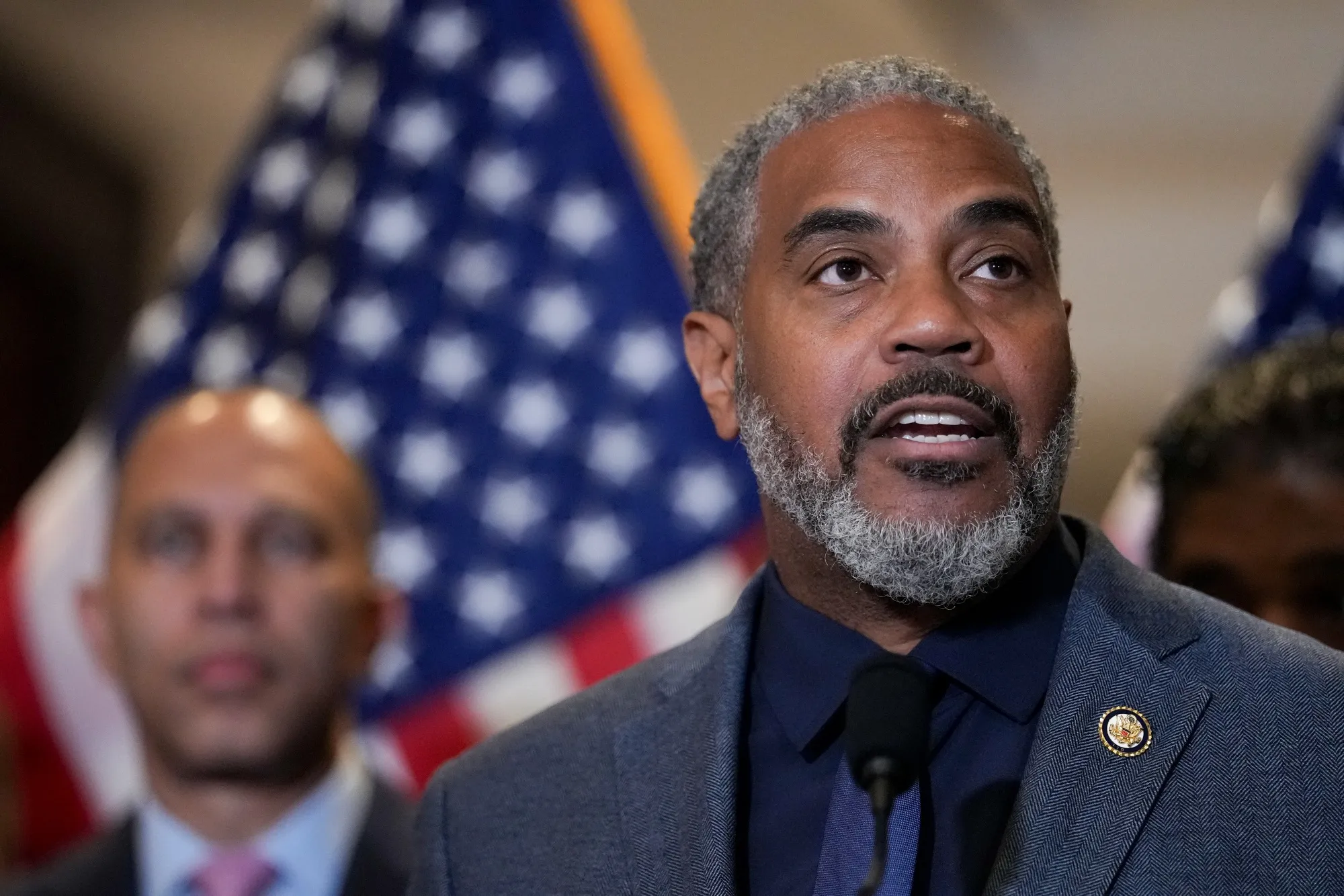 House Plan Sets Tax Harbor for Stablecoins, Crypto Staking - Bloomberg