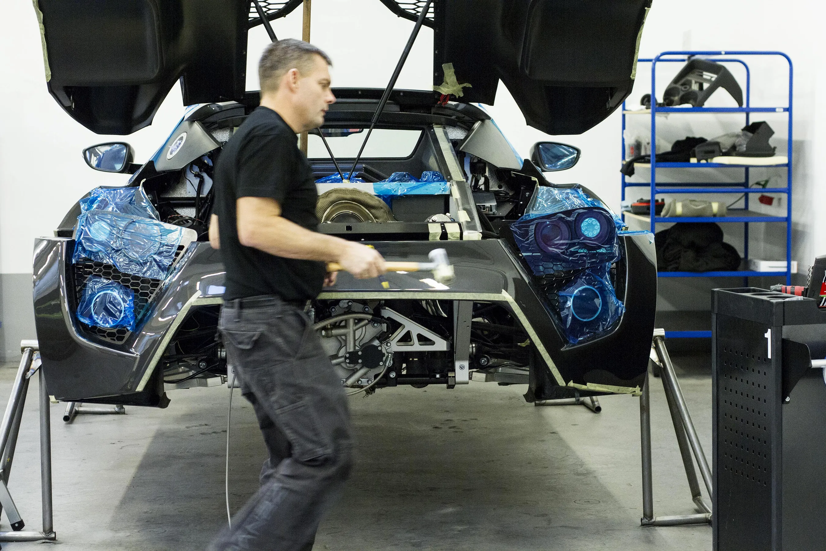 Danish Supercar Builder Zenvo Aims for Success Where DeLorean Failed -  Bloomberg, image size:2700x1800