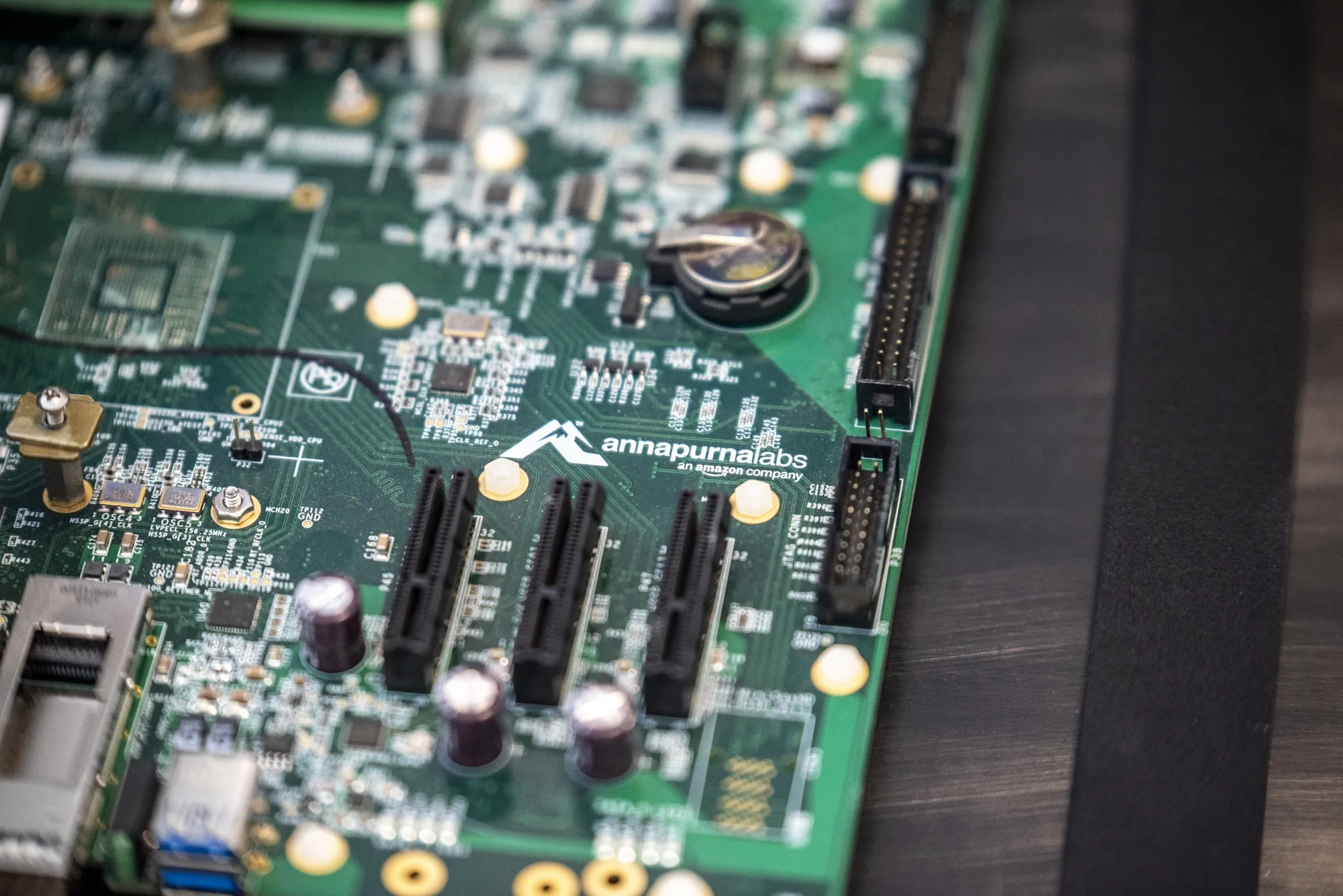 価格が高騰する半導体メモリー