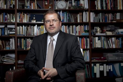 Norquist’s Tax Pledge Draws Fewer Freshmen