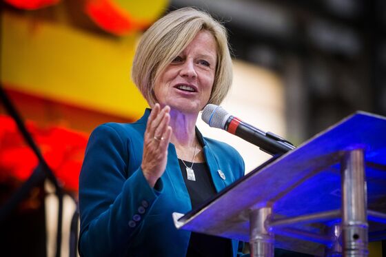 Alberta Premier Says Production Cut Decision Is Coming on Sunday