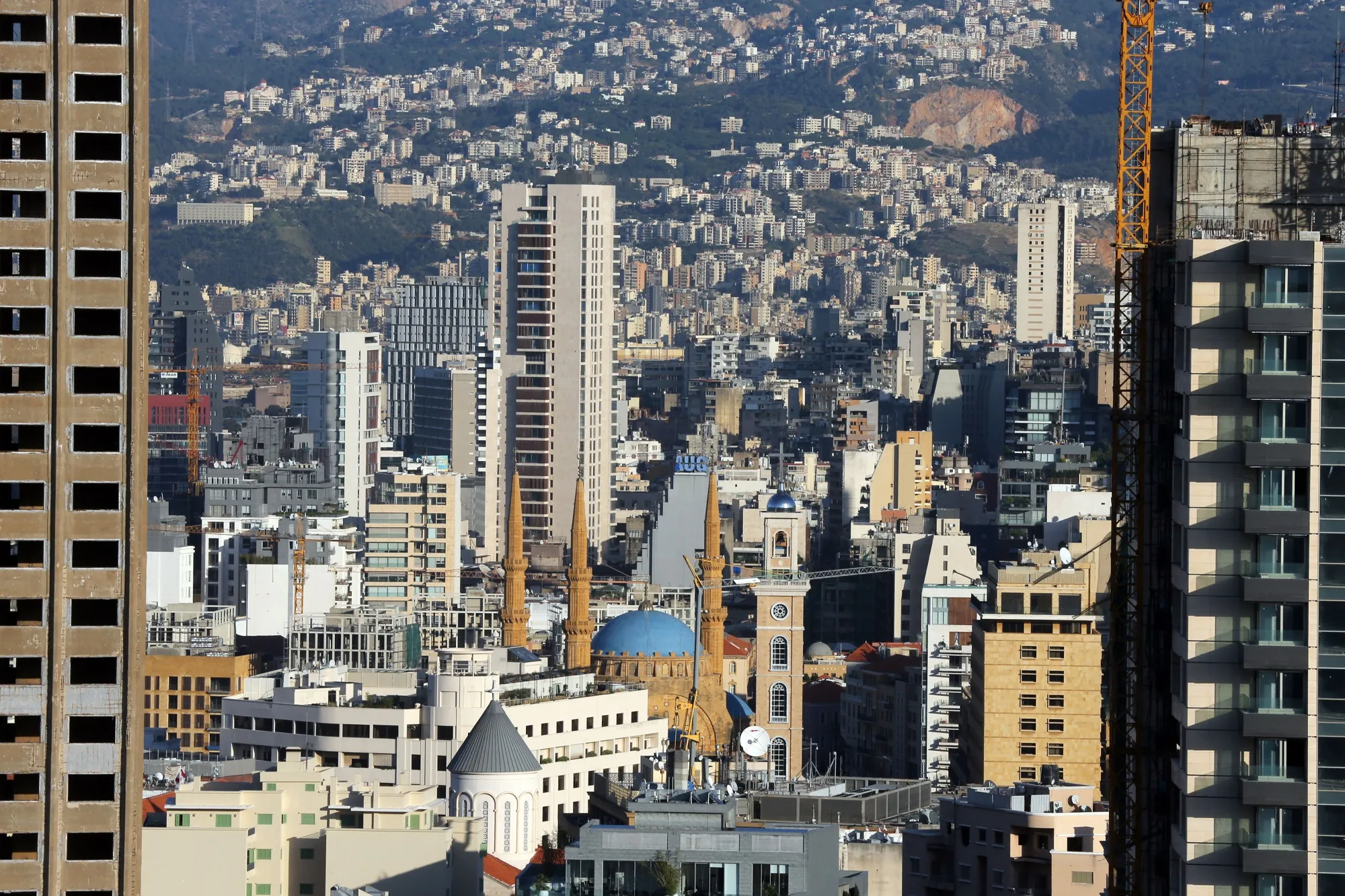 Beirut. The IMF, which is in talks with Lebanon on a loan program, is looking for a series of government measures before it will commit financing, prominent among them a restructuring of banks and the repaying of depositors.&nbsp;