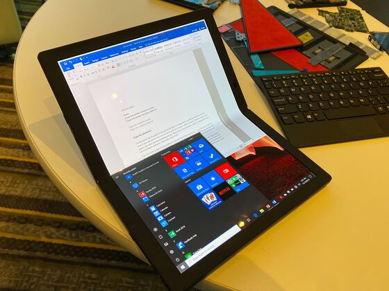 Lenovo Shows Off New $2,499 Foldable Laptop as Technology Improves