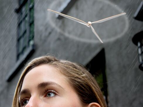 Parasol attaches to your clothes and when it starts to rain, it hovers above your head, protecting you from rain drops.