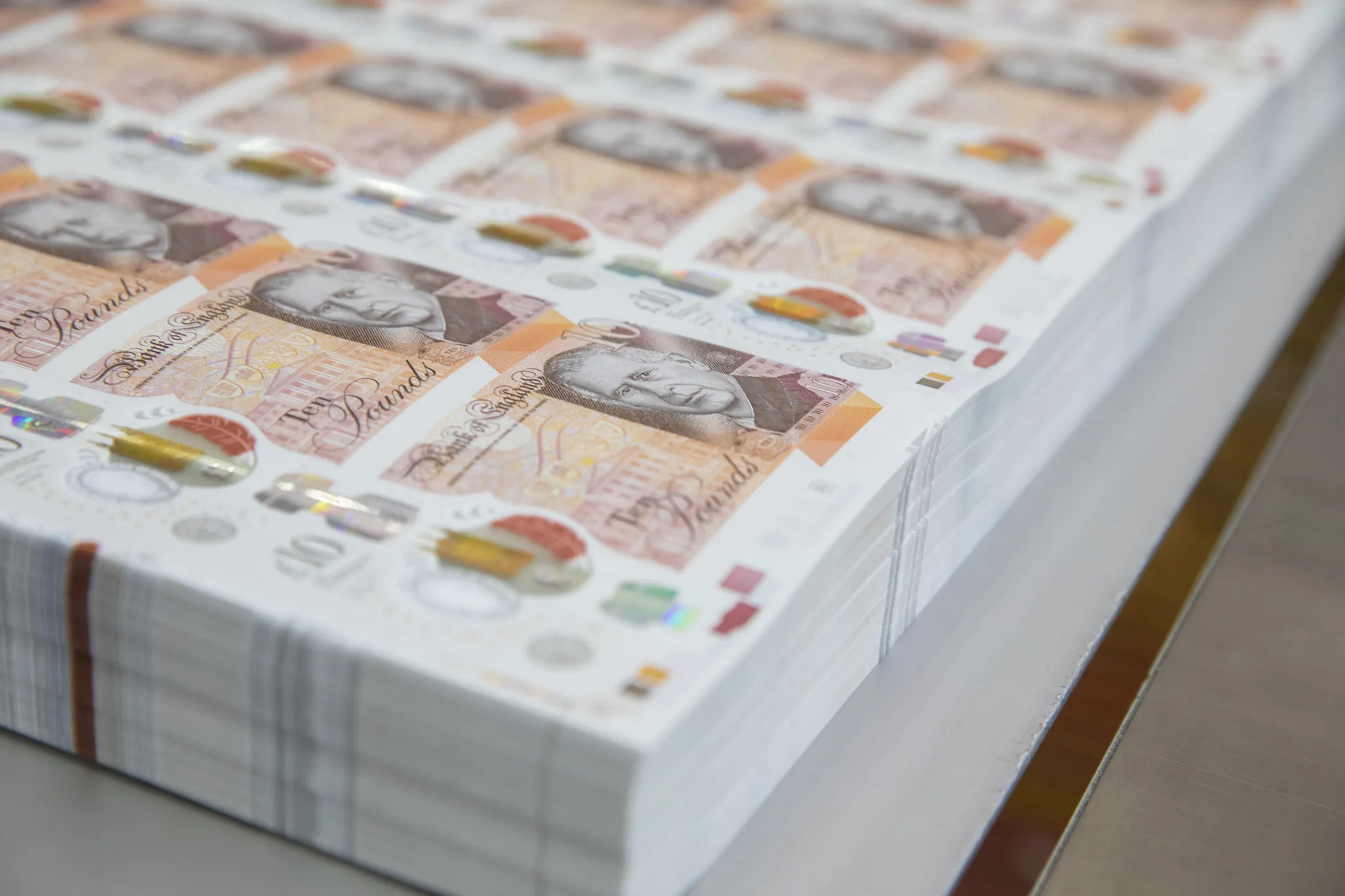 UK Banknote-Printer De la Rue Is Moving Closer to a Breakup - Bloomberg