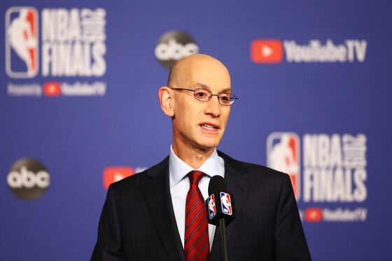 China’s NBA Anger Mounts With Canceled Events and Fan Boycotts