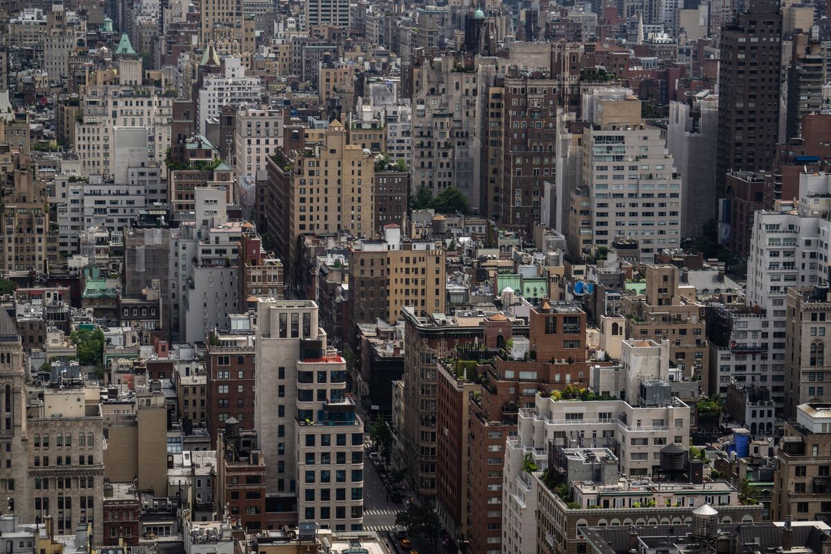 Doanh số bán nhà ở Manhattan tăng vọt lên mức cao nhất trong hai năm dẫn đầu bởi người mua trang bị tiền mặt