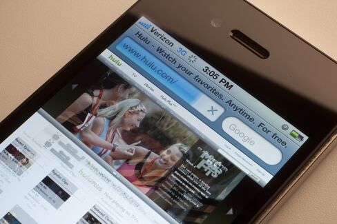 Time Warner Cable Said to Weigh Stake in Hulu Web-Video Service