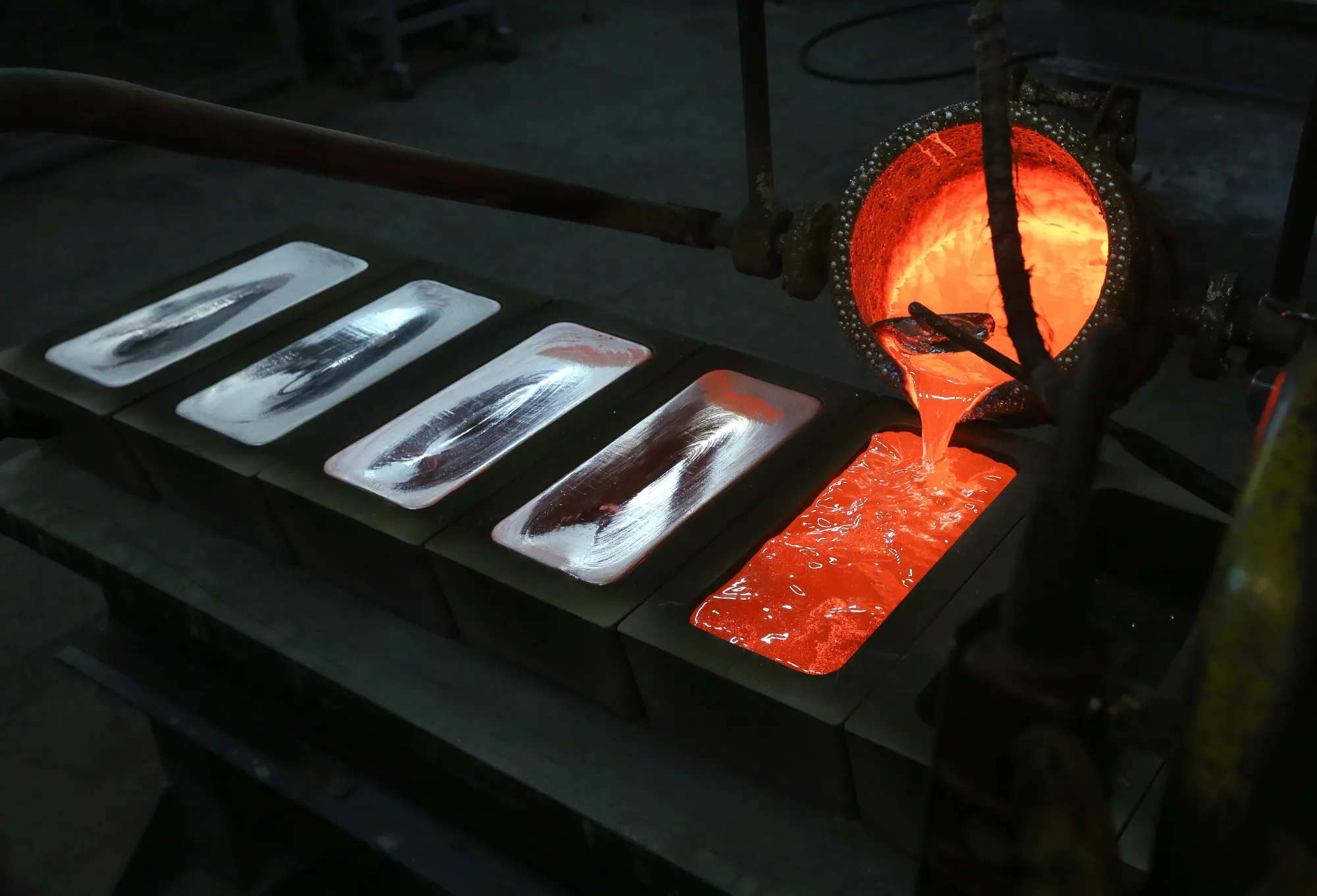 Precious Metals Refining At The JSC Krastsvetmet Plant