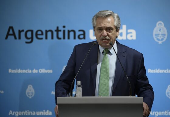 Argentina Debt Offer to Reflect Virus Impact, Fernandez Says