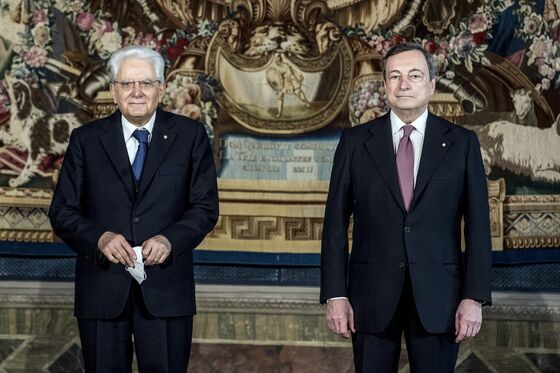 Draghi Coalition at Risk From Italy President’s Retirement