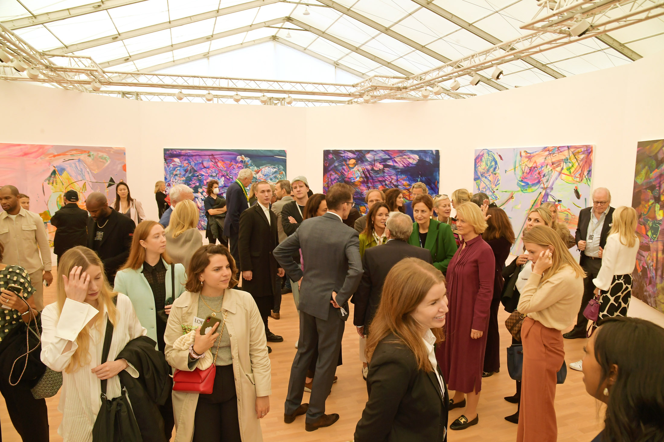 Huge crowds turned out for the Frieze London 2022 VIP preview on Oct. 12.