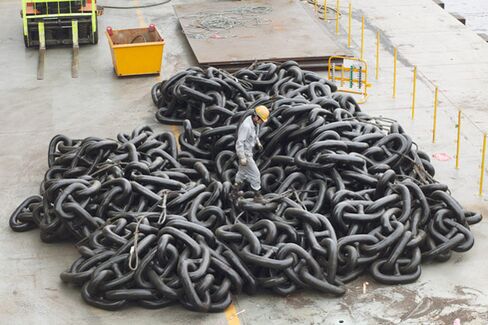 A single link of the anchor chain weighs 500 pounds