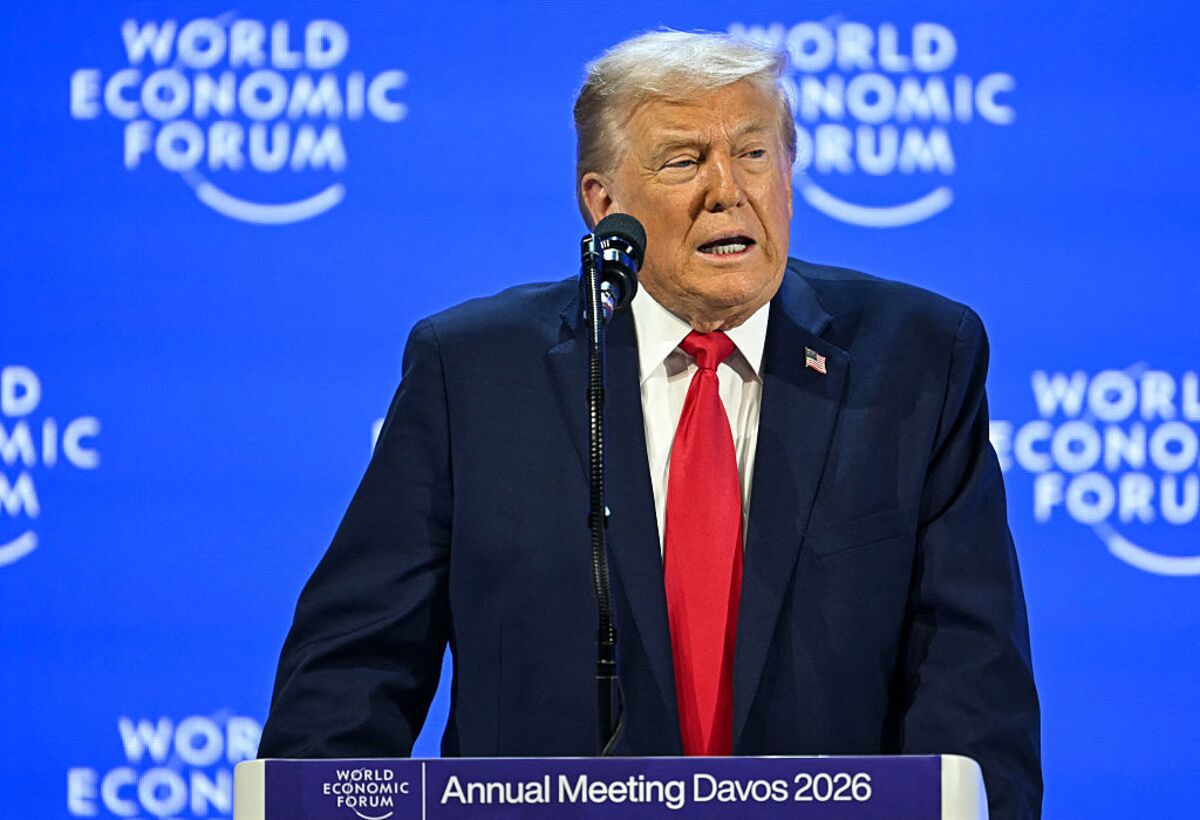 Trump at Davos Seeks Immediate Talks on Acquiring Greenland