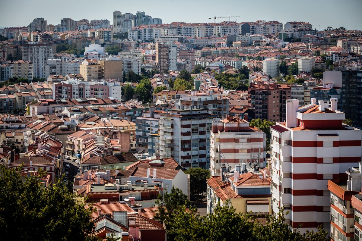 Portugal Property Market: Locals Fed Up With Incentives for Foreign Home  Buyers - Bloomberg