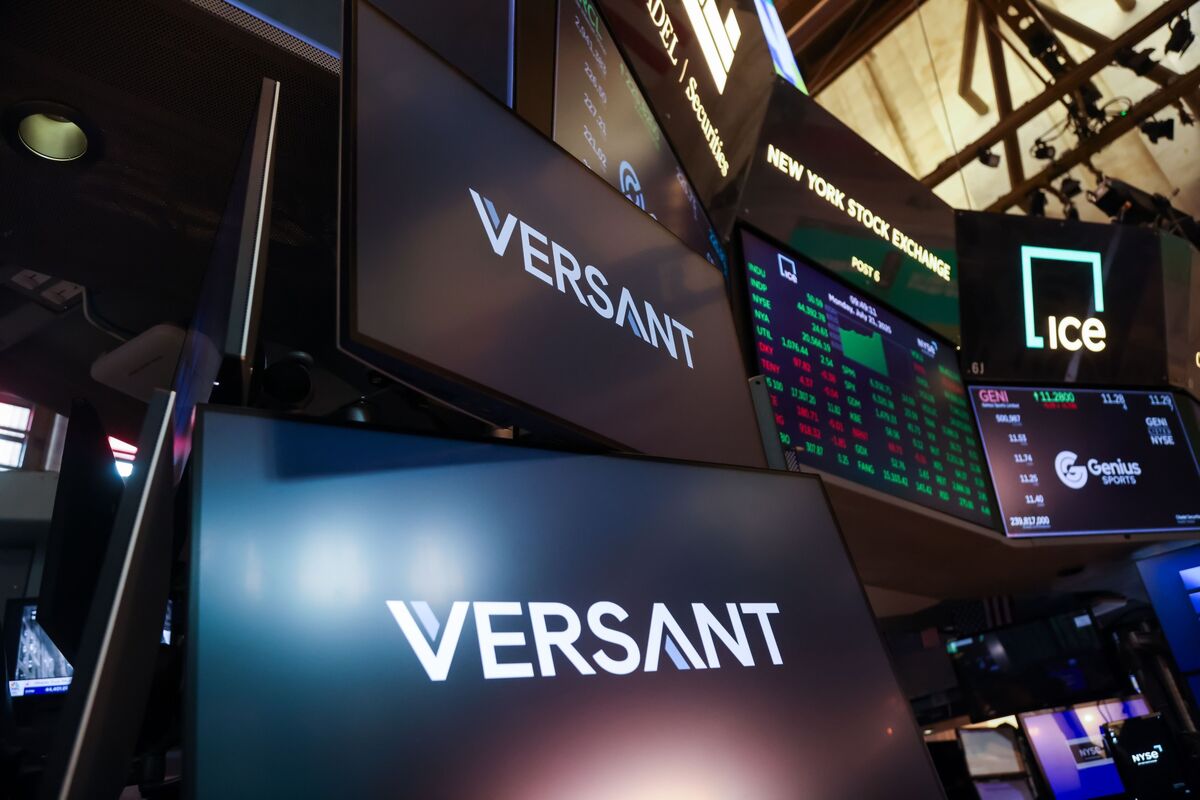 Banks Launch $750 Million Versant Loan Ahead of Comcast Spinoff