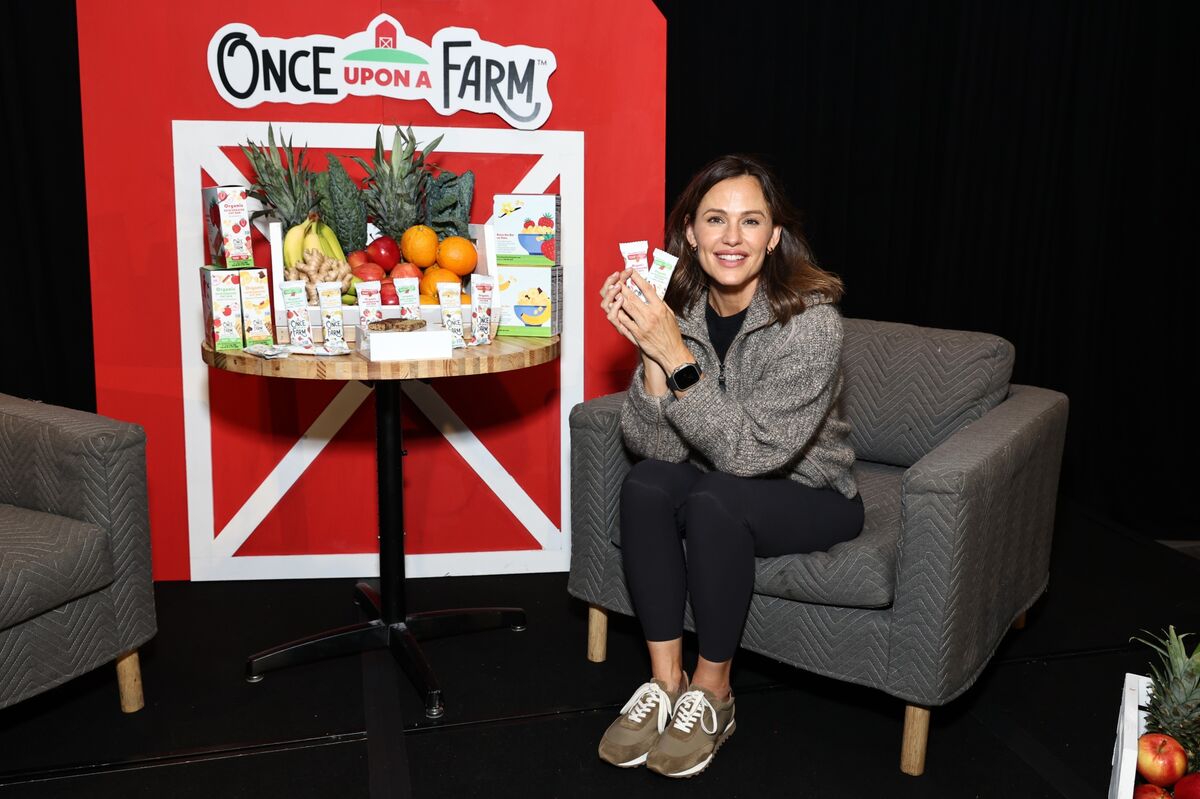 Jennifer Garner’s Baby Food Firm Files for US IPO as Sales Grow