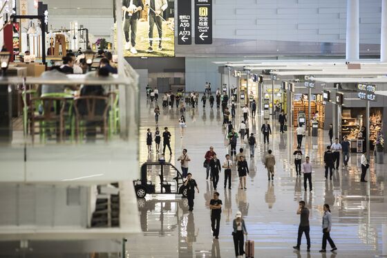 China’s Guangzhou Ousts Atlanta as Top Airport in Pandemic Year