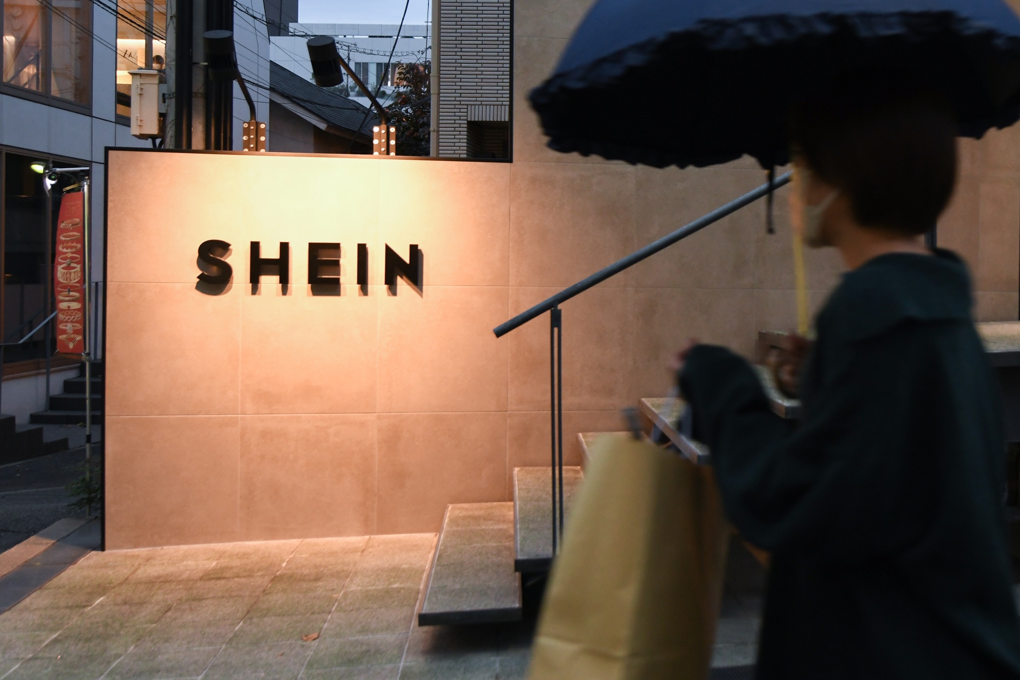 Ultra-fast fashion giant Shein accused of copying Zara designs