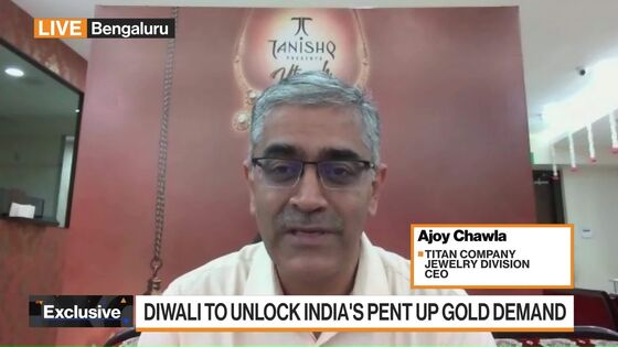 Festive Cheer Lights Up India’s Gold Sales on Biggest Buying Day