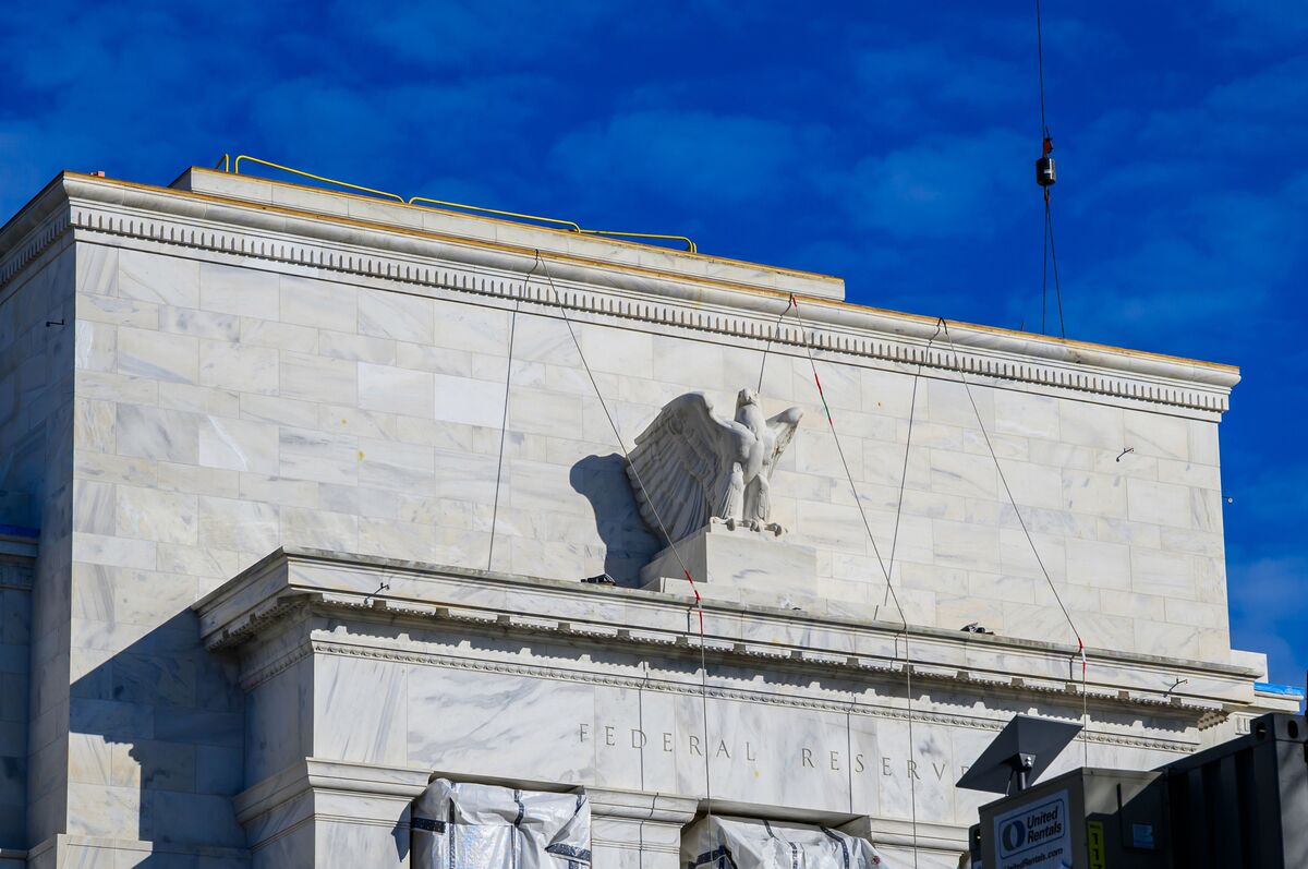 Fed Eyes Bank Loans, Nonbanks’ Private Credit Defaults