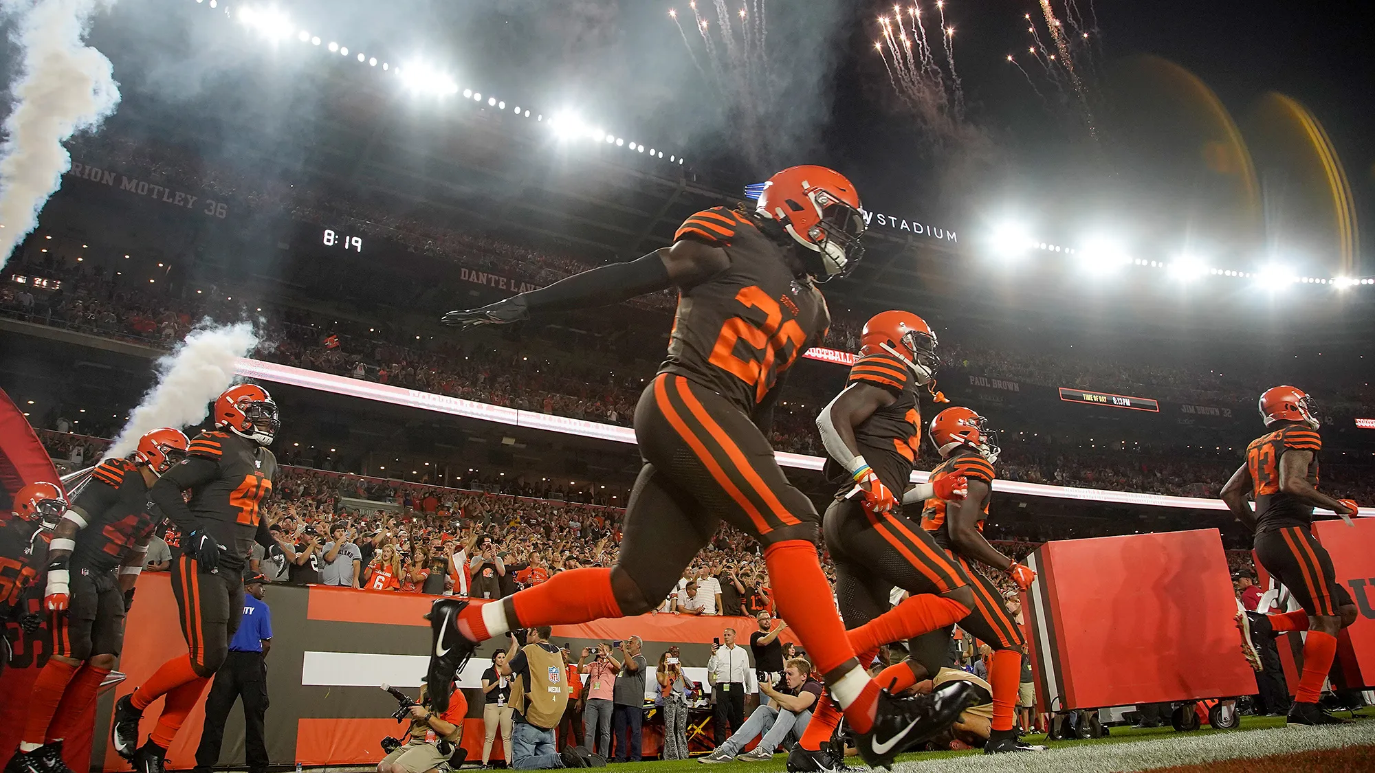 &nbsp; &nbsp; &nbsp;