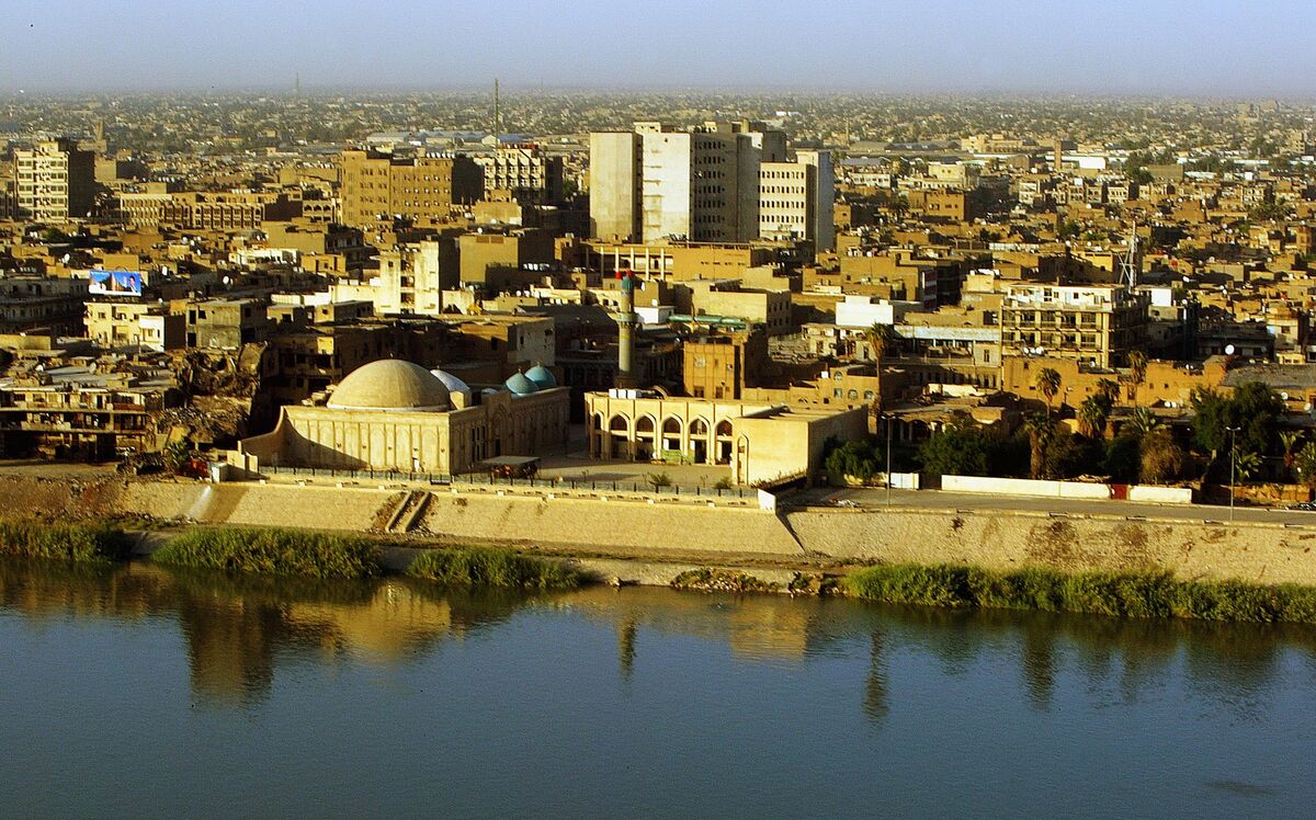 Город багдад страна. Багдад город. Ирак Багдад. Столица Ирака. Река в Багдаде.
