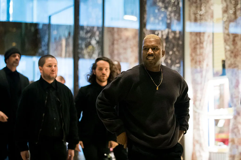 NEW YORK, NY - DECEMBER 13: Kanye West arrives at Trump Tower, December 13, 2016 in New York City. President-elect Donald Trump and his transition team are in the process of filling cabinet and other high level positions for the new administration. (Photo by Drew Angerer/Getty Images)