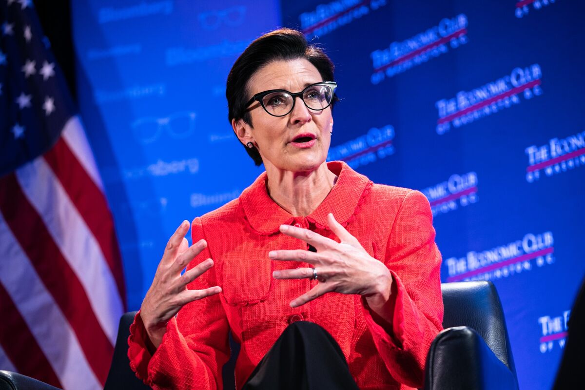 Citigroup's Jane Fraser Makes Hard Decisions on Job Cuts - Bloomberg