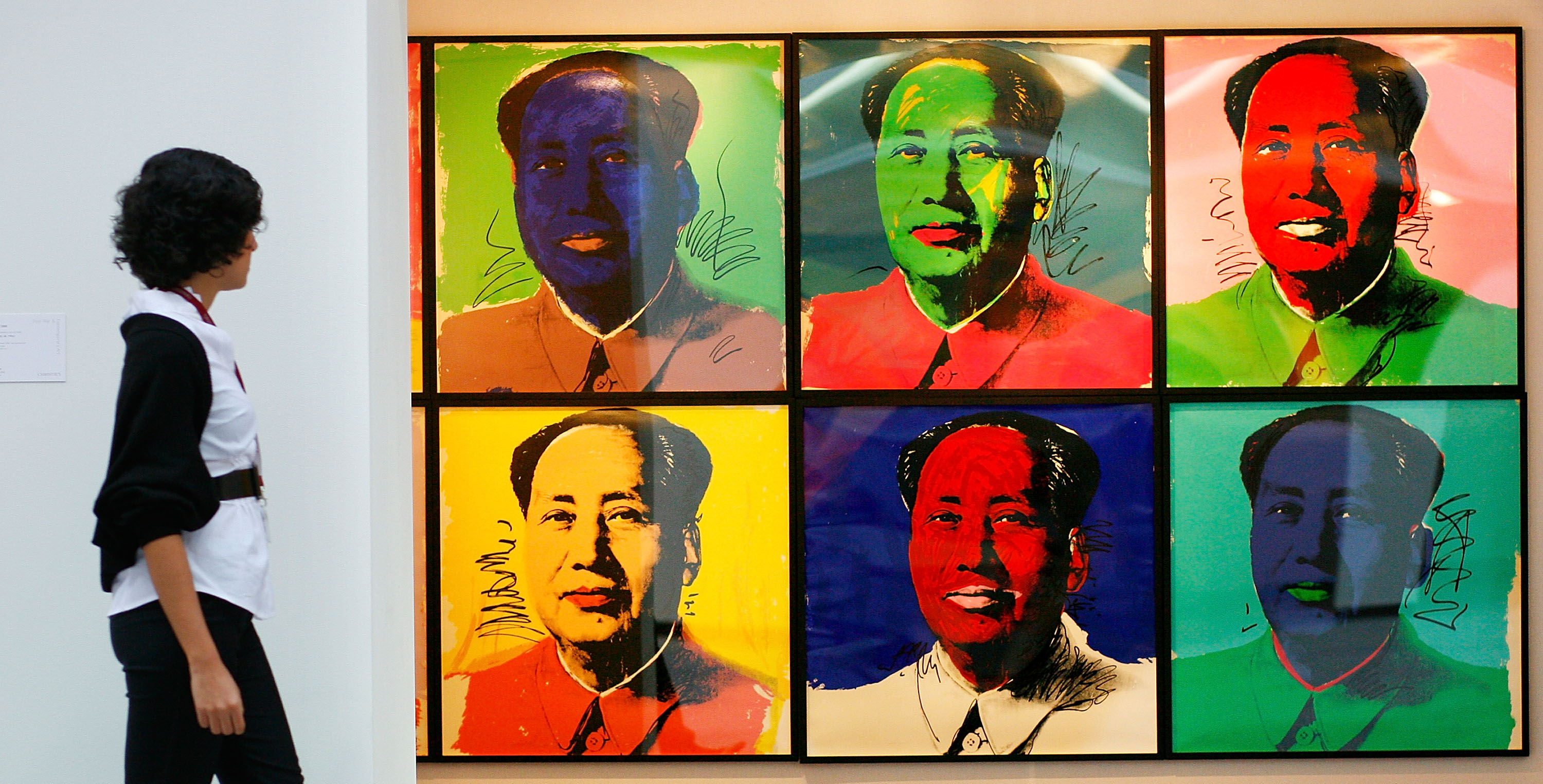 中国当局、ウォーホル展で毛沢東元主席テーマの作品を除外へ - Bloomberg