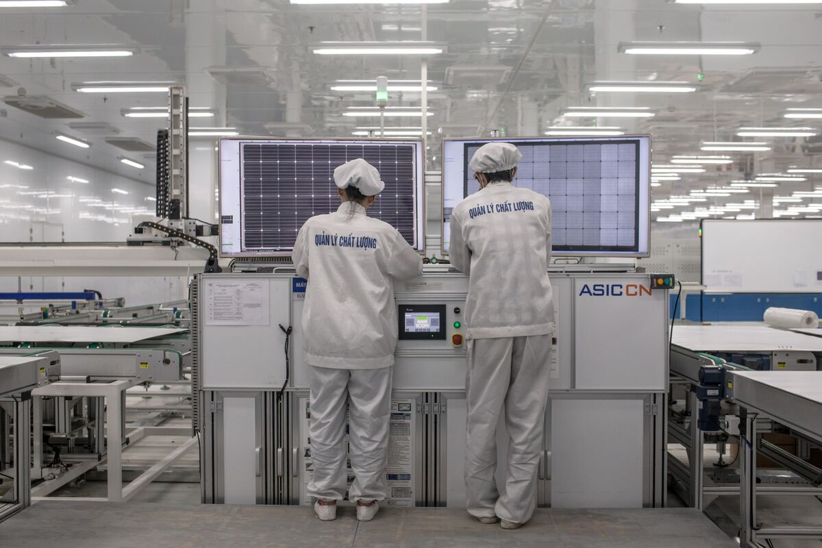 🟪"Produttori di Pannelli Solari USA: Urgente Richiesta di Intervento contro le Importazioni dal Sud-Est Asiatico"