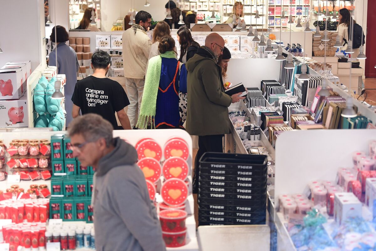 Eurozone Inflation Latest: Price Gains Slow But ECB Will Keep Hiking ...