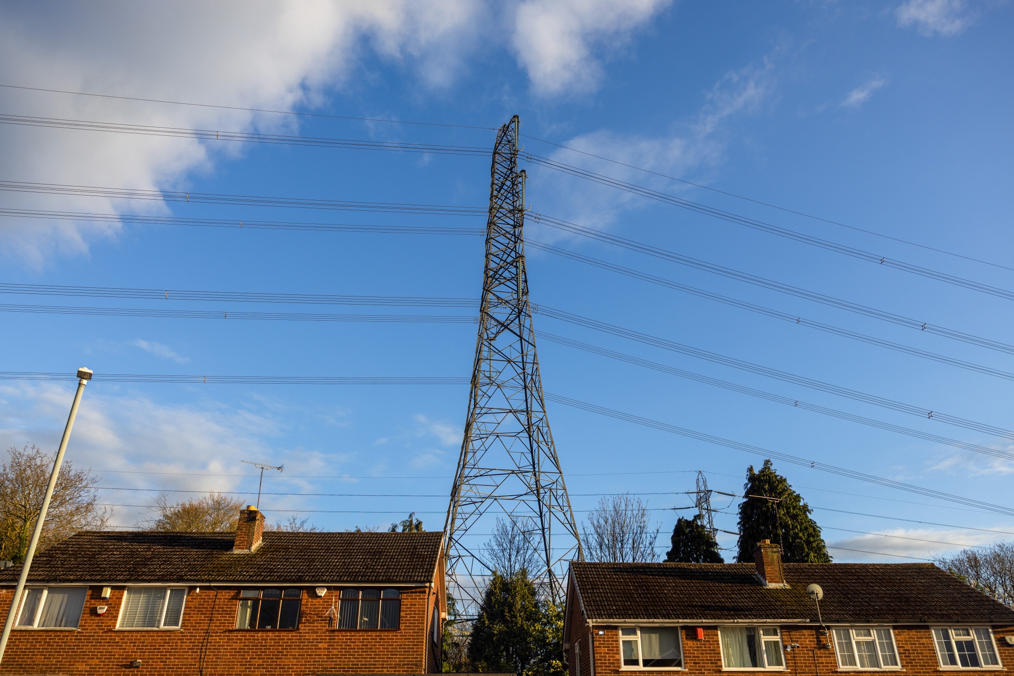 Image associated with story "UK Grid Needs £70 Billion Upgrade as Consumers Face Higher Bills"