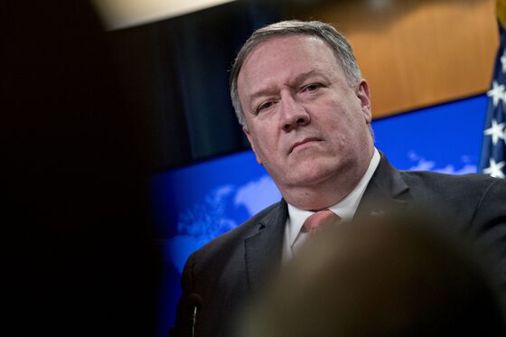 Pompeo Weighing Kansas Senate Bid in 2020, Source Says