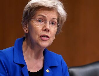 relates to Warren Urges Powell to Cut Rates to Help Struggling Clean Energy